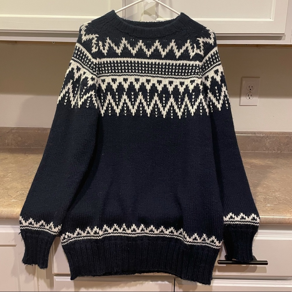 Legit Artesania Sweater